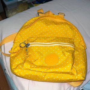 Reposa -small backpack- soft apricot with polka dots
